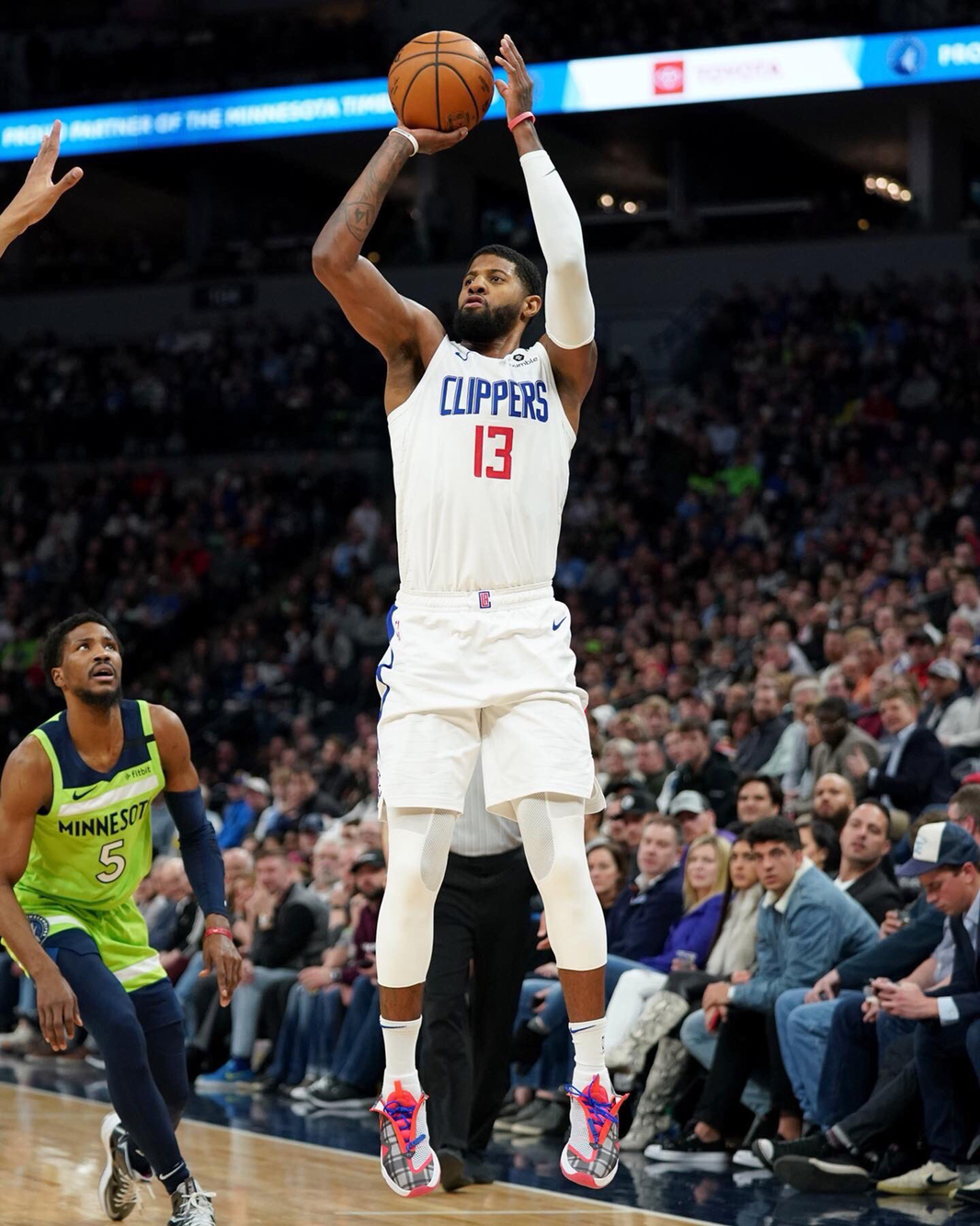 例是澳大利 例是澳大利